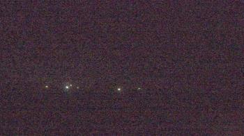 Weather camera view of Walkers Bluff.