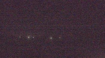 Weather camera view of Walkers Bluff.