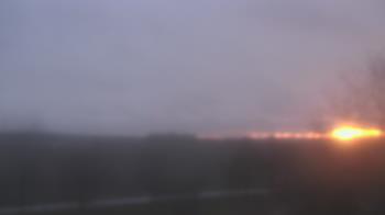 Weather camera view of Walkers Bluff.