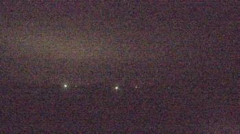 Weather camera view of Walkers Bluff.