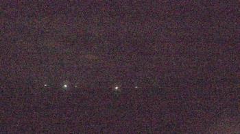 Weather camera view of Walkers Bluff.