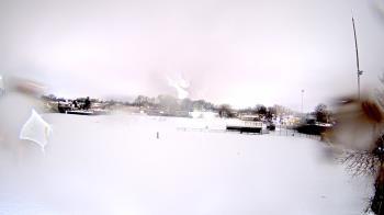 Weather camera view of Crestwood HS.