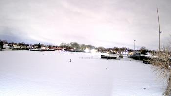 Weather camera view of Crestwood HS.