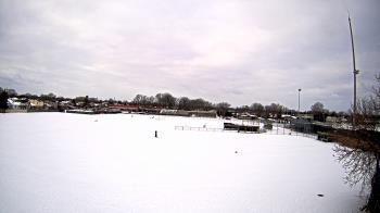 Weather camera view of Crestwood HS.