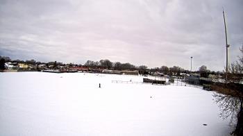 Weather camera view of Crestwood HS.