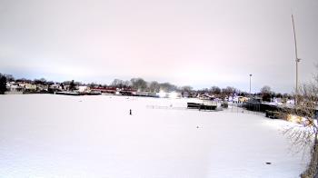 Weather camera view of Crestwood HS.