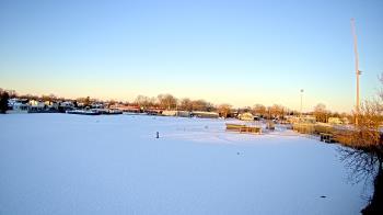 Weather camera view of Crestwood HS.