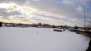 Weather camera view of Crestwood HS.
