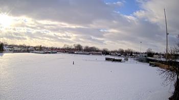 Weather camera view of Crestwood HS.