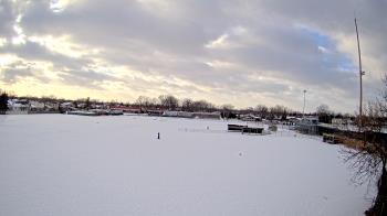 Weather camera view of Crestwood HS.