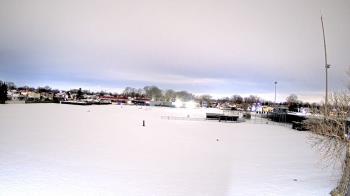 Weather camera view of Crestwood HS.