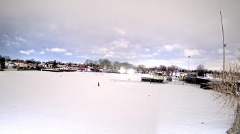 Weather camera view of Crestwood HS.