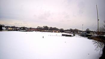 Weather camera view of Crestwood HS.