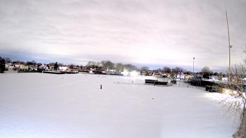 Weather camera view of Crestwood HS.