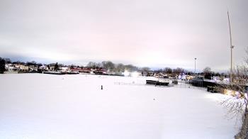 Weather camera view of Crestwood HS.