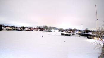 Weather camera view of Crestwood HS.