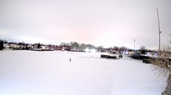 Weather camera view of Crestwood HS.