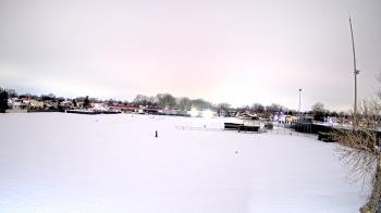 Weather camera view of Crestwood HS.