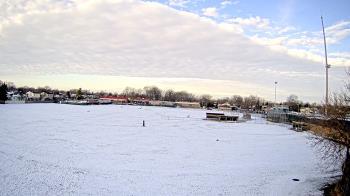 Weather camera view of Crestwood HS.