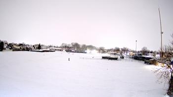 Weather camera view of Crestwood HS.