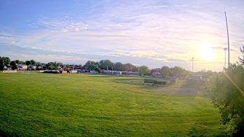 Weather camera view of Crestwood HS.