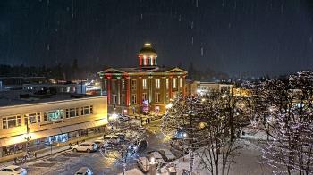 Weather camera view of City of Woodstock.