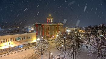 Weather camera view of City of Woodstock.