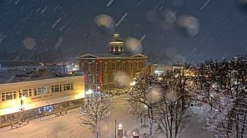 Weather camera view of City of Woodstock.