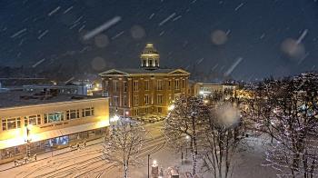 Weather camera view of City of Woodstock.