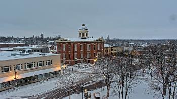 Weather camera view of City of Woodstock.