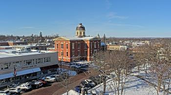 Weather camera view of City of Woodstock.