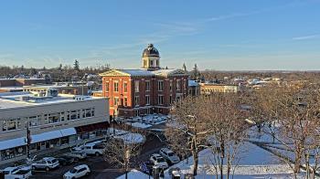Weather camera view of City of Woodstock.