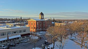 Weather camera view of City of Woodstock.