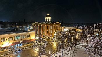 Weather camera view of City of Woodstock.