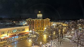 Weather camera view of City of Woodstock.