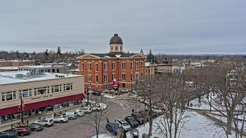 Weather camera view of City of Woodstock.