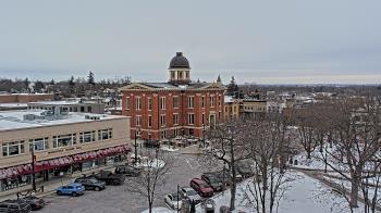 Weather camera view of City of Woodstock.