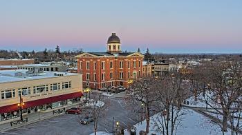 Weather camera view of City of Woodstock.