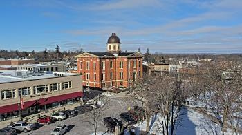 Weather camera view of City of Woodstock.