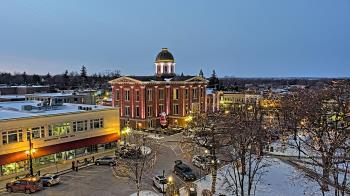 Weather camera view of City of Woodstock.