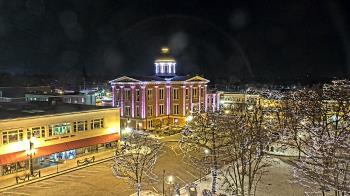 Weather camera view of City of Woodstock.