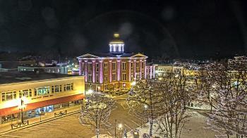 Weather camera view of City of Woodstock.