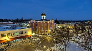 Weather camera view of City of Woodstock.