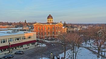 Weather camera view of City of Woodstock.