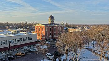 Weather camera view of City of Woodstock.