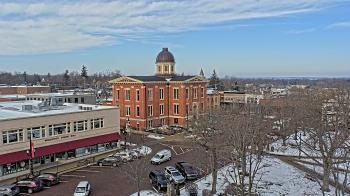 Weather camera view of City of Woodstock.