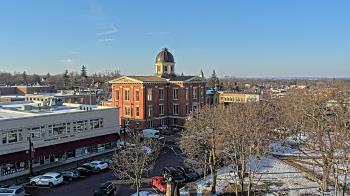Weather camera view of City of Woodstock.