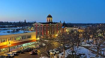 Weather camera view of City of Woodstock.