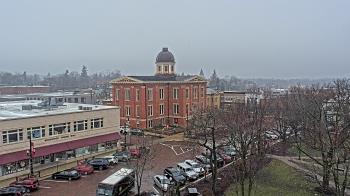 Weather camera view of City of Woodstock.