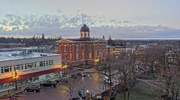 Weather camera view of City of Woodstock.